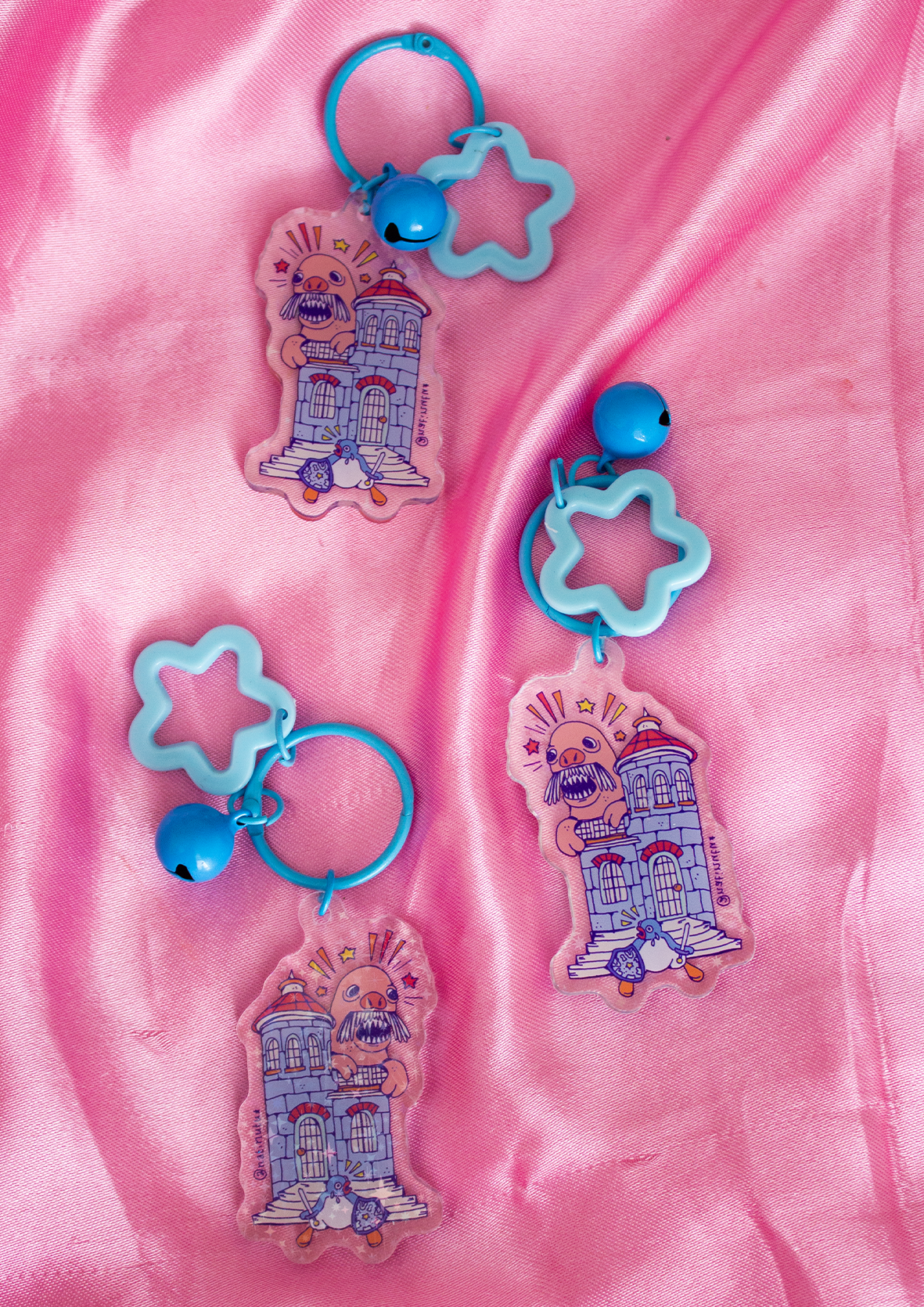 Keychains - Medieval Pingu ⋆✴︎˚｡⋆